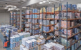 Industrial cleaning is essential for the proper operation and organization of the warehouse