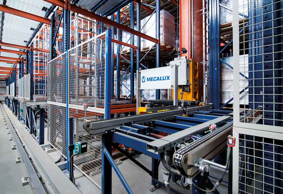 Los sistemas automáticos facilitan el manejo con seguridad de cargas en los almacenes de productos químicos Los sistemas automáticos facilitan el manejo con seguridad de cargas en los almacenes de productos químicos