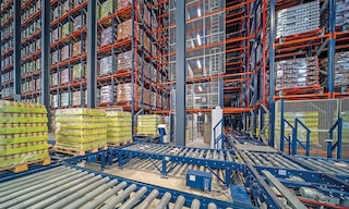 Las soluciones de automatización de almacenes maximizan el rendimiento de la instalación Las soluciones de automatización de almacenes maximizan el rendimiento de la instalación