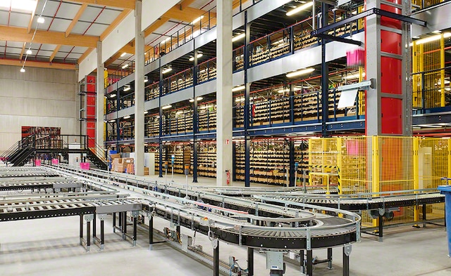 Los racks se ajustan por completo a las necesidades de Deguisetoi.fr