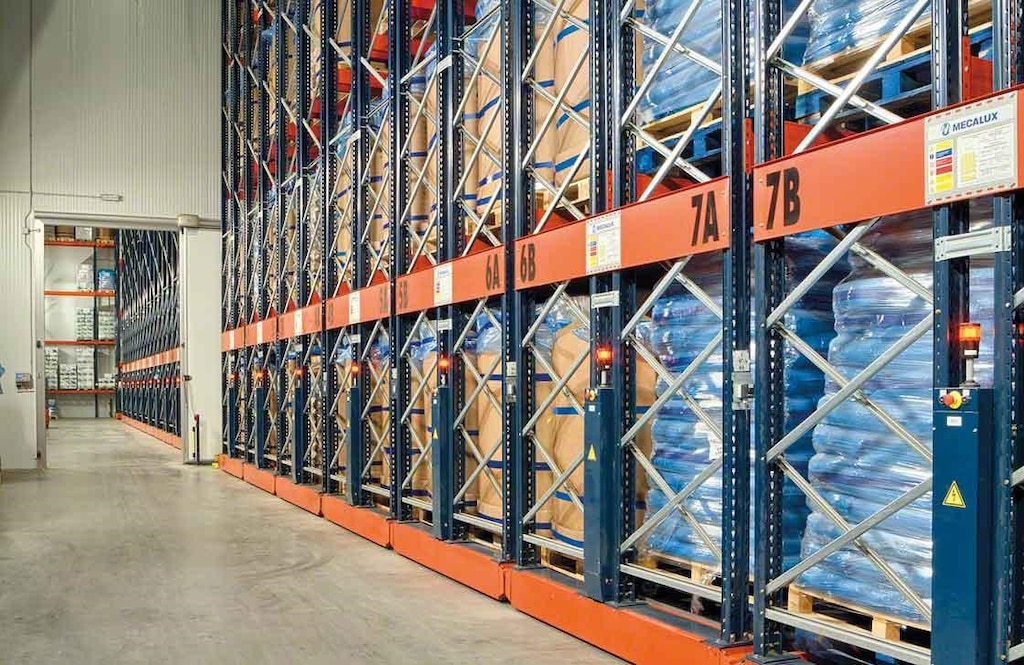 Los racks móviles Movirack han conseguido aumentar la capacidad del almacén frigorífico de Iberfresco Los racks móviles Movirack han conseguido aumentar la capacidad del almacén frigorífico de Iberfresco