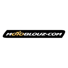 Cuatro plantas para preparar pedidos de venta ‘online’ en el almacén de Motoblouz.com