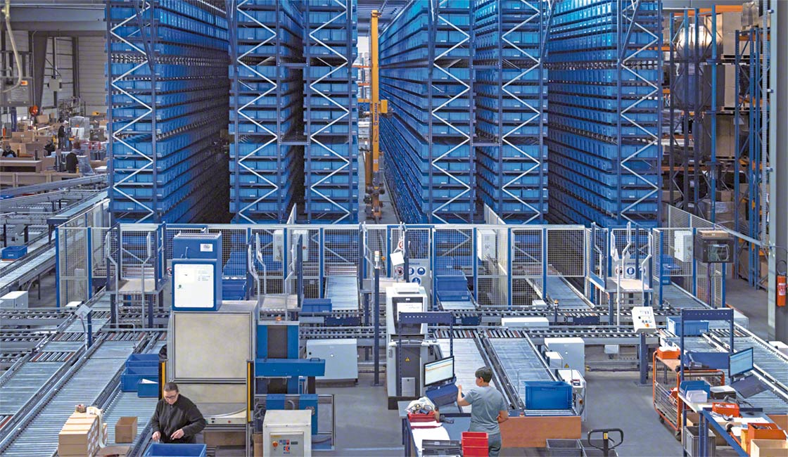 Las soluciones automatizadas de Mecalux garantizan una preparación de pedidos goods-to-person
