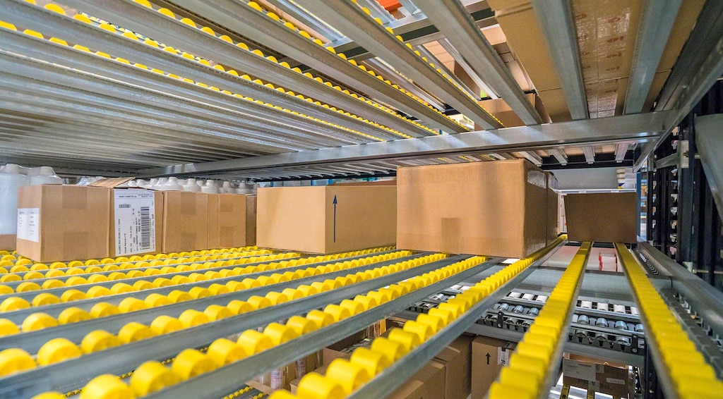 Carton flow Carton flow