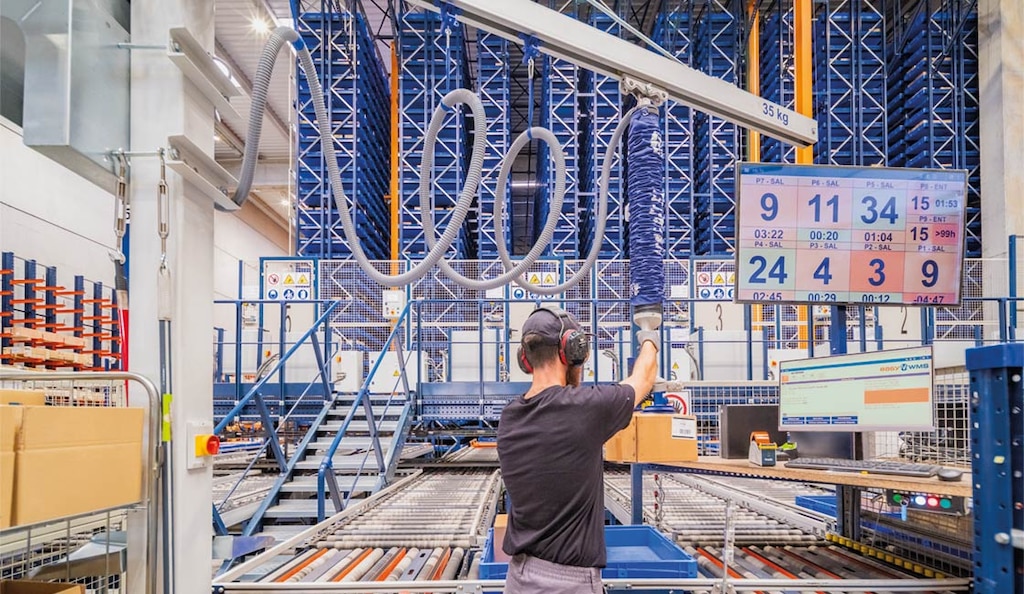 La implementación de un WMS requiere planeación, pruebas y coordinación entre empresa y proveedor
