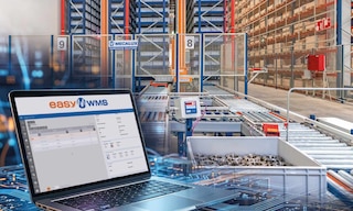 Características y funcionalidades clave de un software WMS moderno