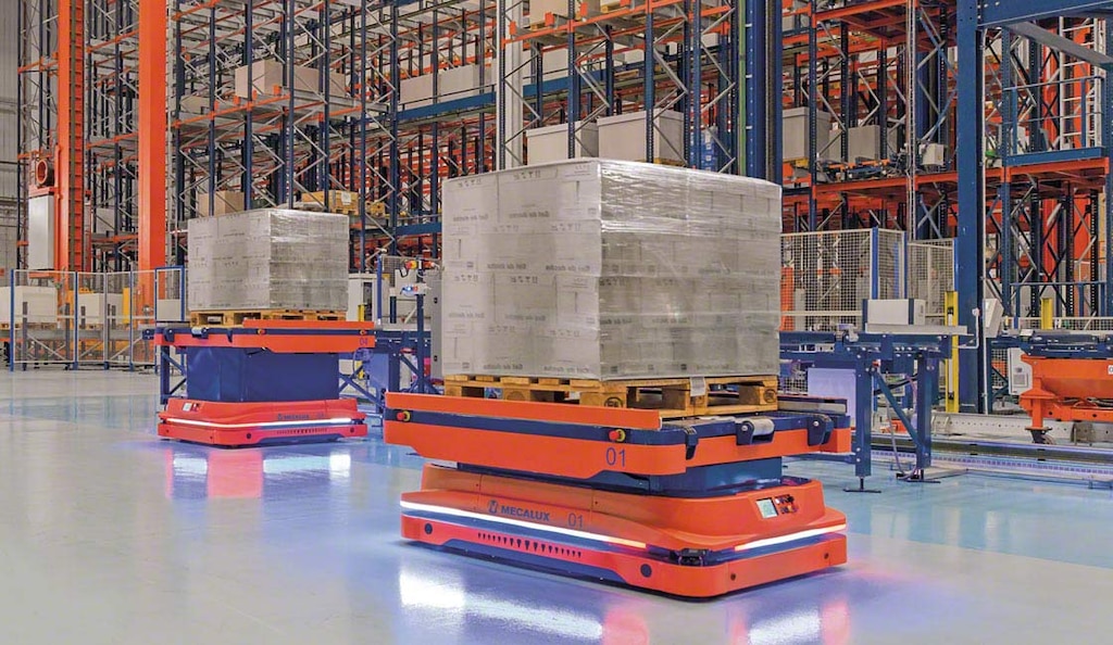 La IA está transformando la logística al automatizar procesos, optimizar rutas y predecir la demanda