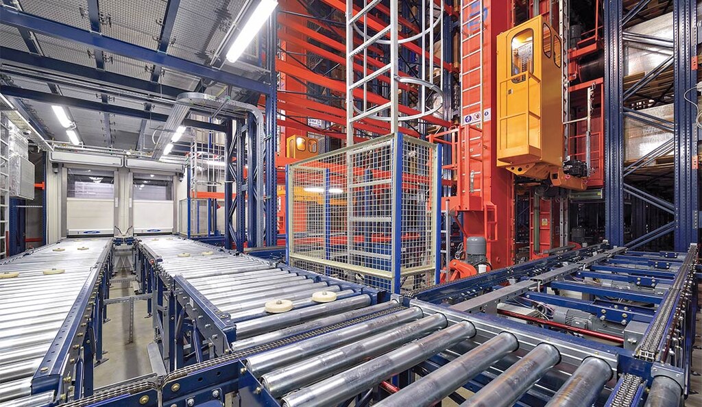 El almacén automatizado autoportante de Takeda en Polonia utiliza un sistema de inertización con nitrógeno para mantener niveles de oxígeno por debajo del 15%