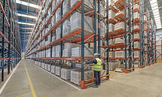 El mantenimiento productivo total se centra en el correcto mantenimiento y funcionamiento de los equipos