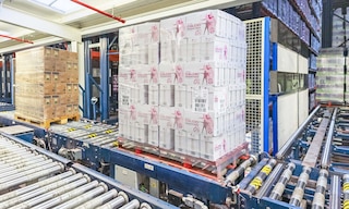Una media tarima es una unidad de carga muy empleada en el mundo de la logística y el almacenamiento