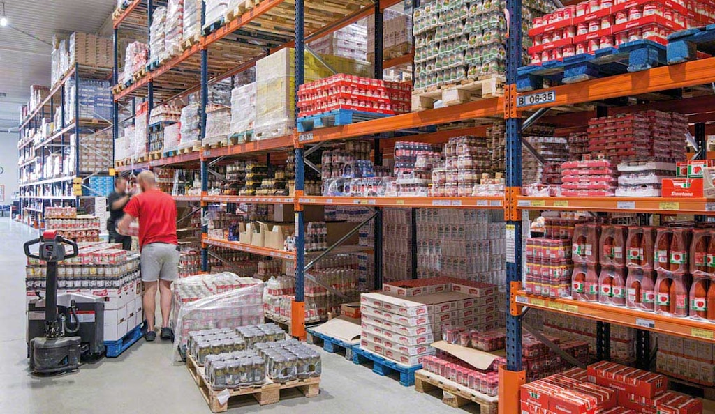 El envase primario mantiene las características del producto y actúa como barrera de protección