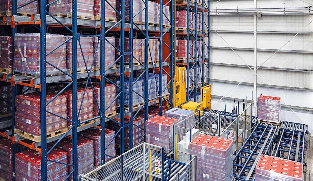 Grupo Rica controla la trazabilidad de productos lácteos y jugos con Easy WMS de Mecalux
