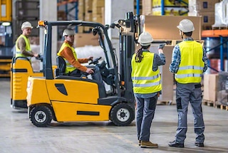 Los cursos de seguridad contribuyen a prevenir riesgos derivados de la operación y el mantenimiento de los sistemas de almacenamiento