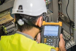 Mecalux ofrece planes de mantenimiento periódico para sus sistemas automatizados